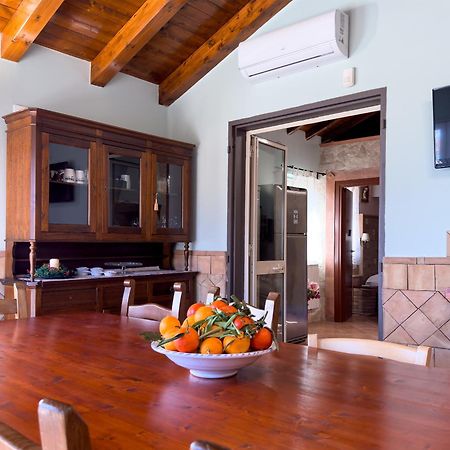 Villa Del Gelso Chalet Nel Parco Delletna Mascali Εξωτερικό φωτογραφία